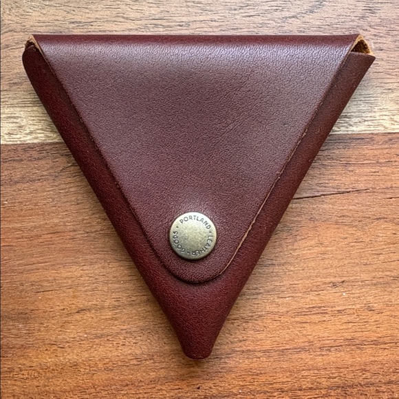 PLG - Neutral Triangles - Picture 4 of 9